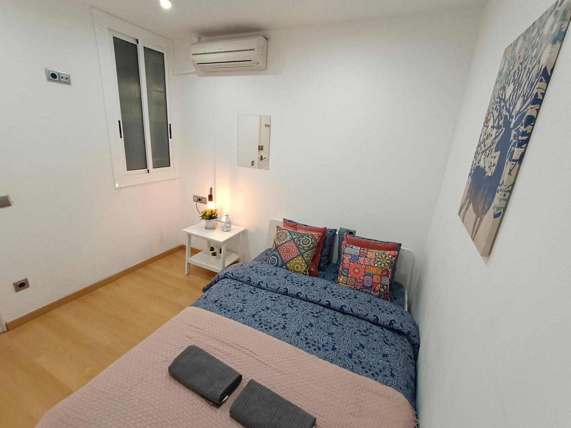Habitacion Doble En Eixample 바르셀로나 외부 사진